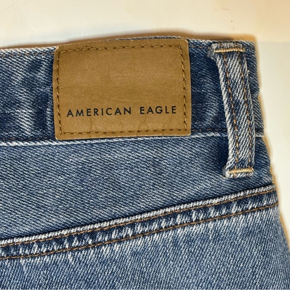 AE American Eagle Outfitters Distressed Mom Jeans 0 - Picture 7 of 9